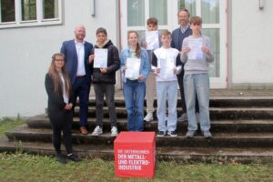 Emilia Kehm erfolgreich beim Mathewettbewerb Hessen