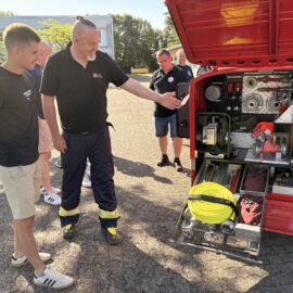 Gut vorbereitet für den Ernstfall – Brandschutz-Workshop zum Schuljahresbeginn