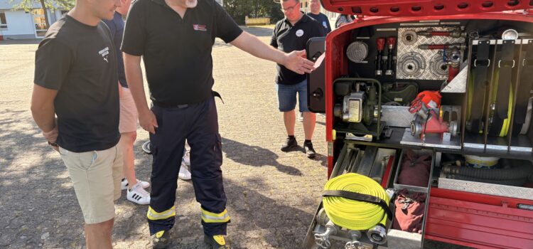 Gut vorbereitet für den Ernstfall – Brandschutz-Workshop zum Schuljahresbeginn