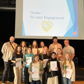 Abschlussfeier zum Freiwilligen Sozialen Schuljahr Hessen (FSSJH) am 04.09.2026 Abschlussfeier zum Freiwilligen Sozialen Schuljahr Hessen (FSSJH) am 04.09.2026
